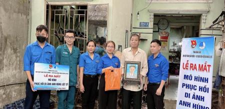 LAN TỎA VÀ TRI ÂN VỚI MÔ HÌNH “PHỤC HỒI DI ẢNH ANH HÙNG - LIỆT SỸ” LAN TỎA VÀ TRI ÂN VỚI MÔ HÌNH “PHỤC HỒI DI ẢNH ANH HÙNG - LIỆT SỸ”