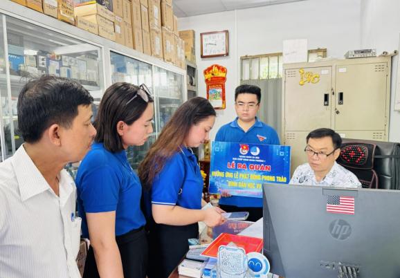 PHƯỜNG 1 - LỄ RA QUÂN “PHONG TRÀO BÌNH DÂN HỌC VỤ SỐ” PHƯỜNG 1 - LỄ RA QUÂN “PHONG TRÀO BÌNH DÂN HỌC VỤ SỐ”